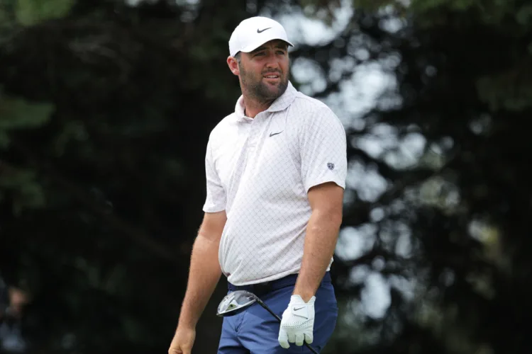 PGA Tour regular season ends what has been a strange year of no one dominating